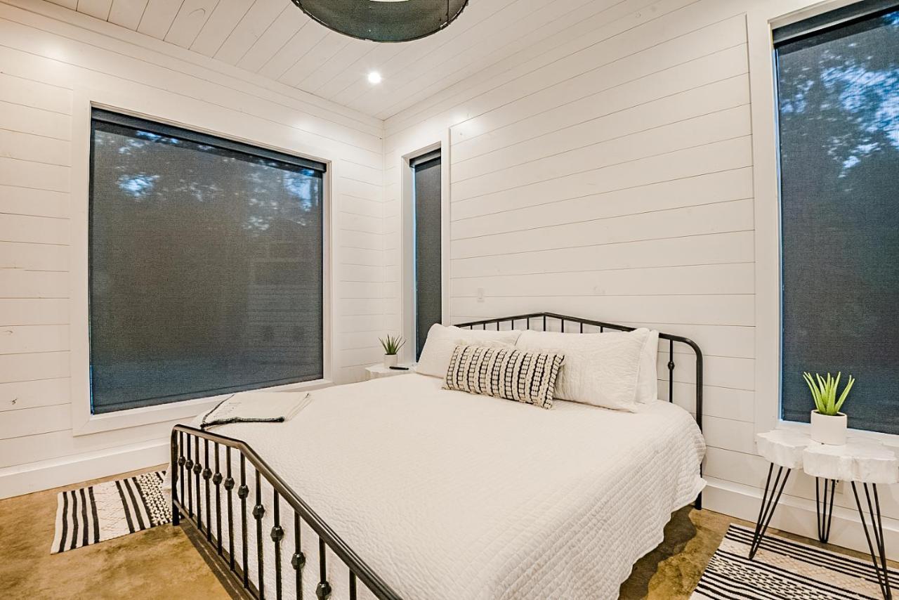 "The Barndo" 4Br Luxury Cabin, Hot Tub, Fire Pit, Bunks, Arcades, Playhouse! Broken Bow Exterior foto