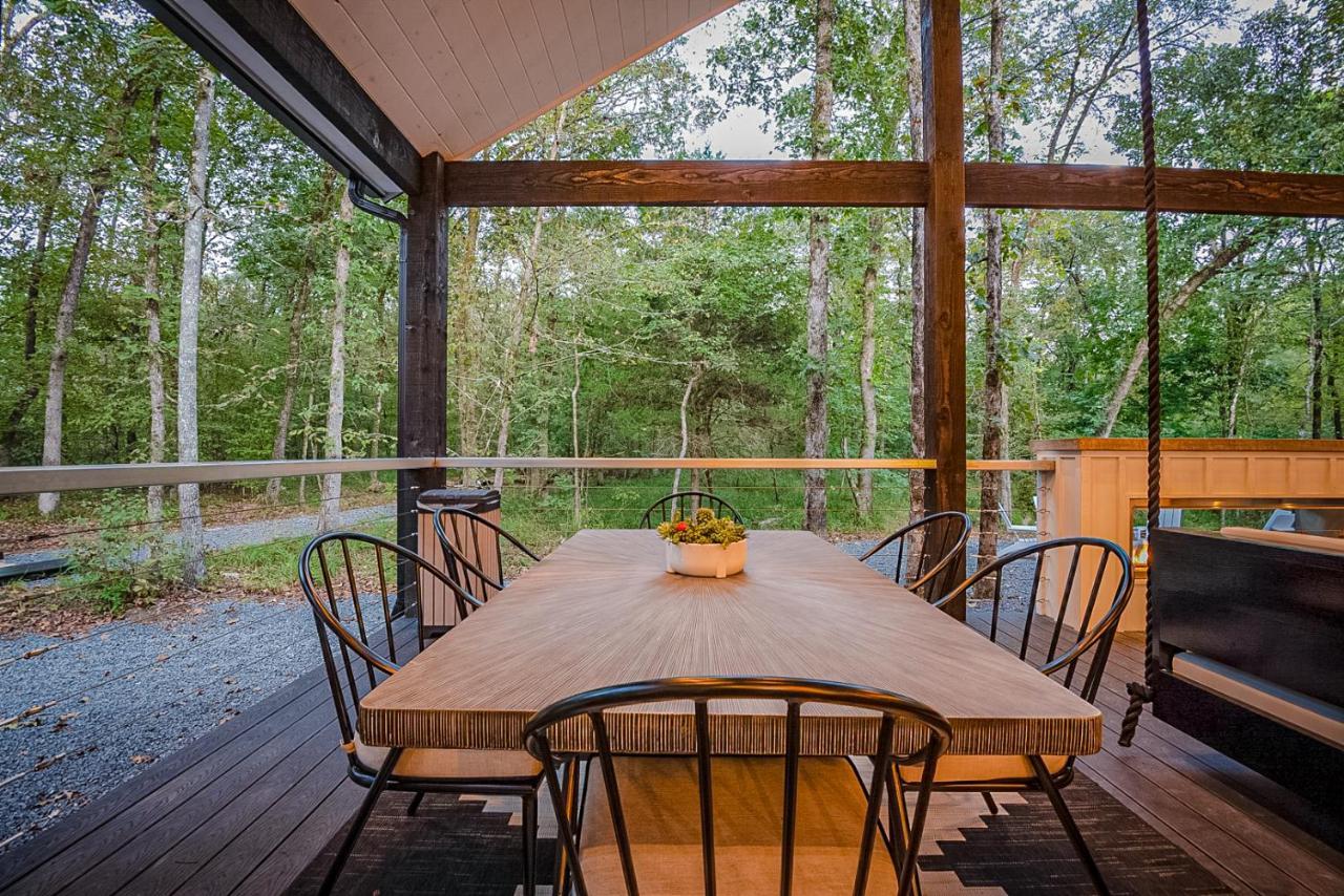 "The Barndo" 4Br Luxury Cabin, Hot Tub, Fire Pit, Bunks, Arcades, Playhouse! Broken Bow Exterior foto